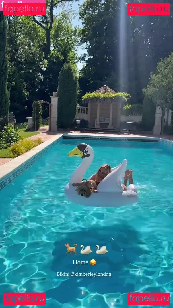 Kimberley Garner Onlyfans Photo Gallery 