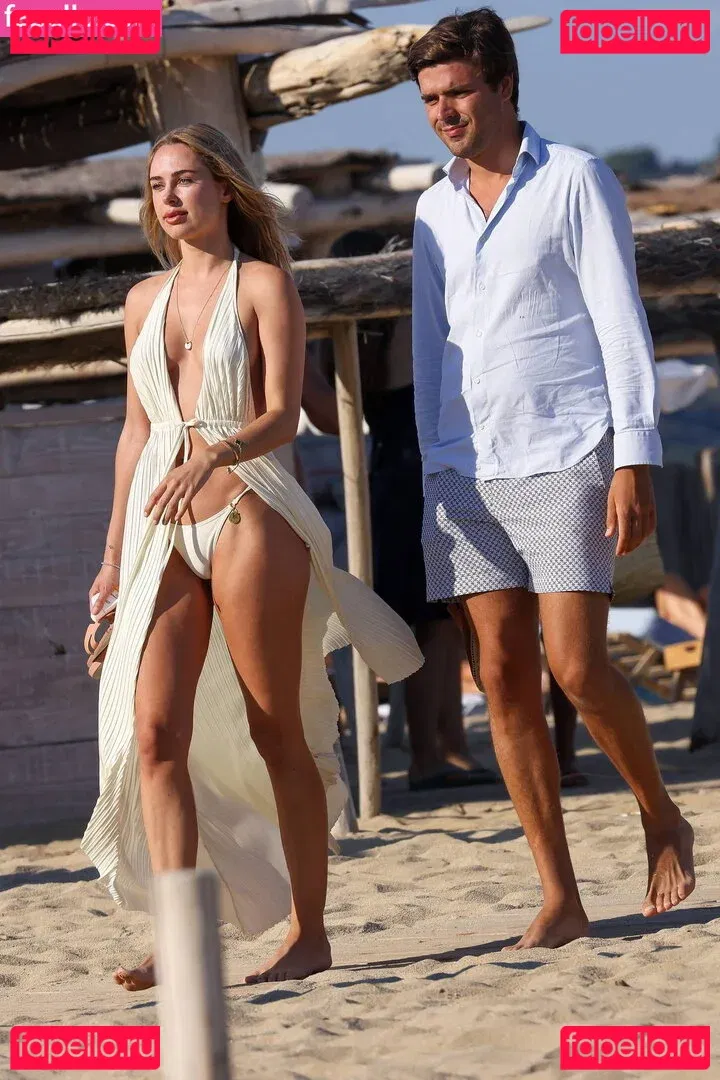 Kimberley Garner Onlyfans Photo Gallery 