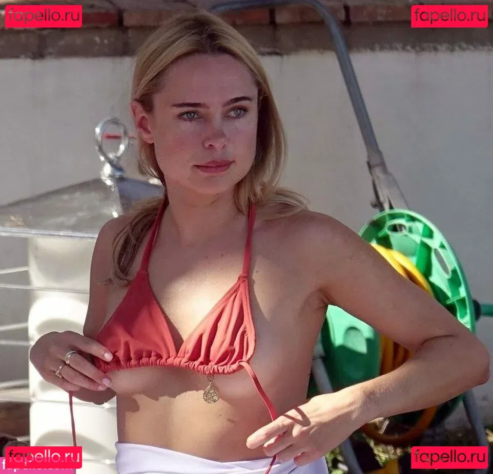 Kimberley Garner Onlyfans Photo Gallery 