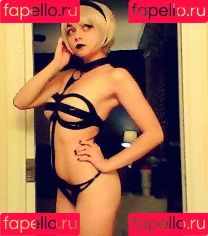 Maisie Williams Onlyfans Photo Gallery 