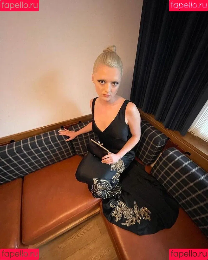 Maisie Williams Onlyfans Photo Gallery 