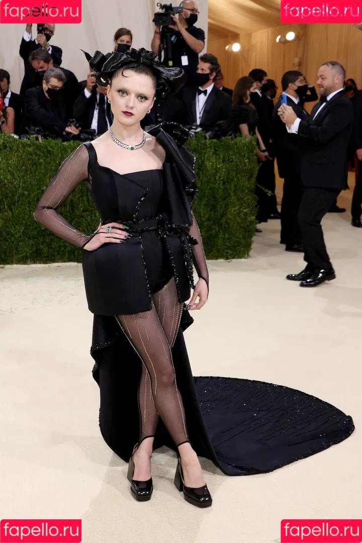 Maisie Williams Onlyfans Photo Gallery 