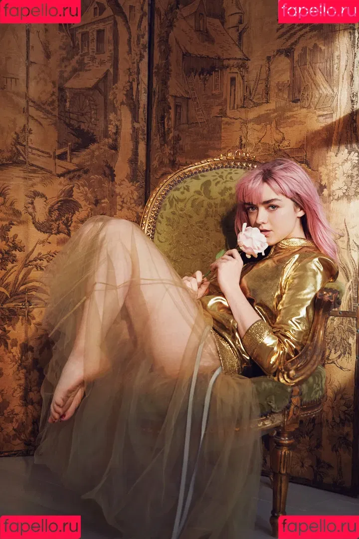 Maisie Williams Onlyfans Photo Gallery 