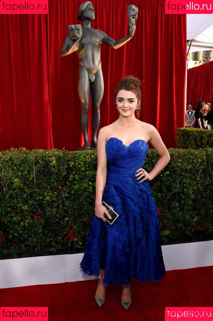 Maisie Williams Onlyfans Photo Gallery 