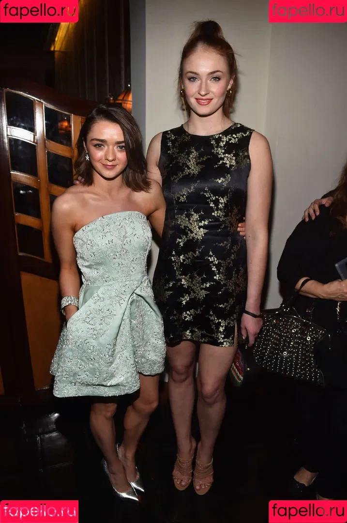 Maisie Williams Onlyfans Photo Gallery 