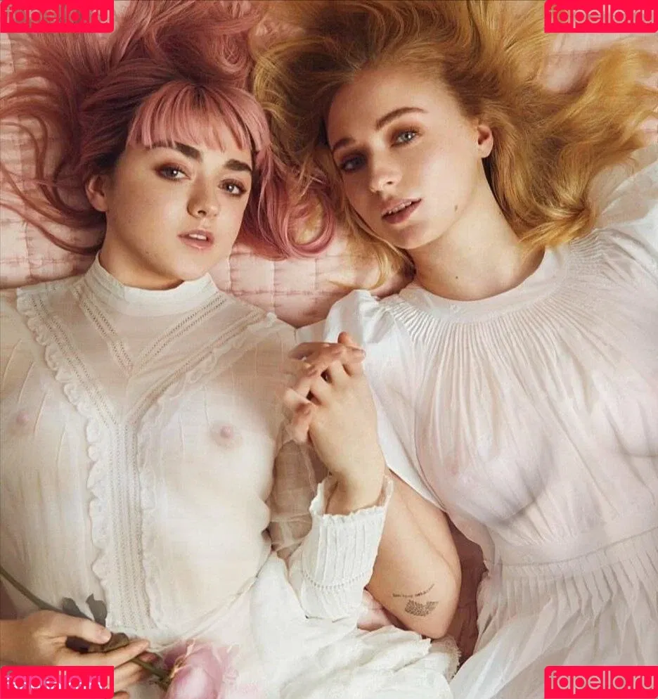 Maisie Williams Onlyfans Photo Gallery 