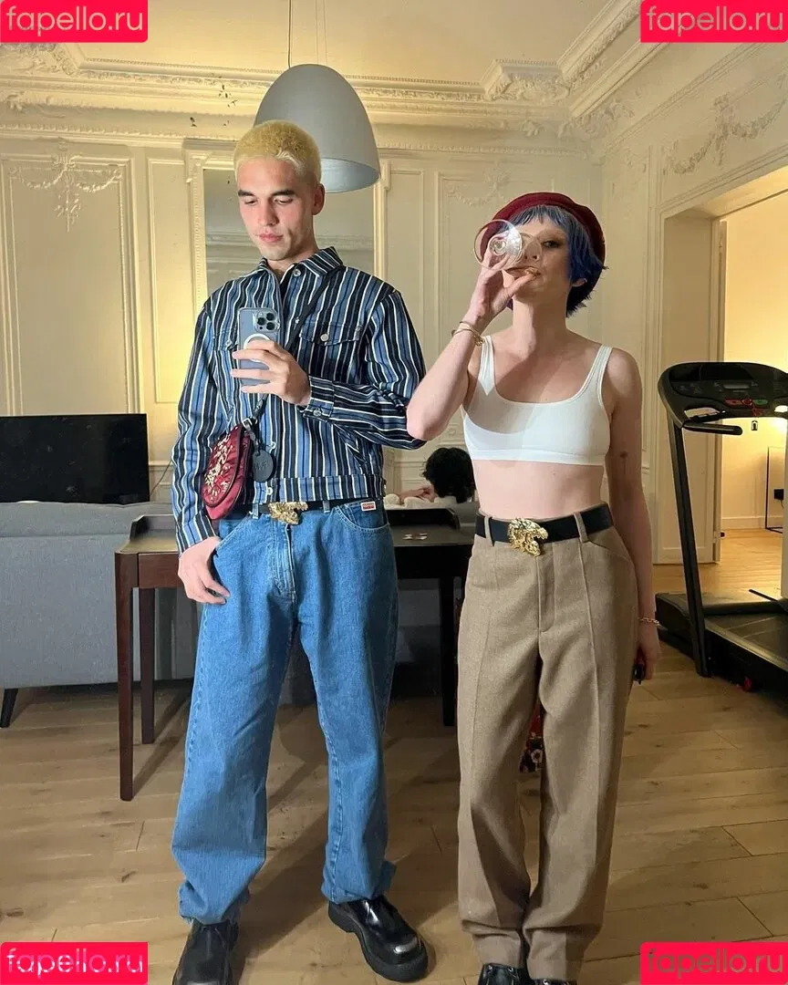 Maisie Williams Onlyfans Photo Gallery 