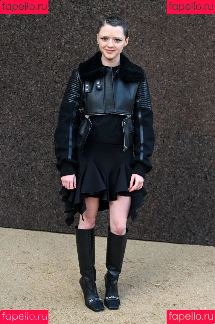 Maisie Williams Onlyfans Photo Gallery 