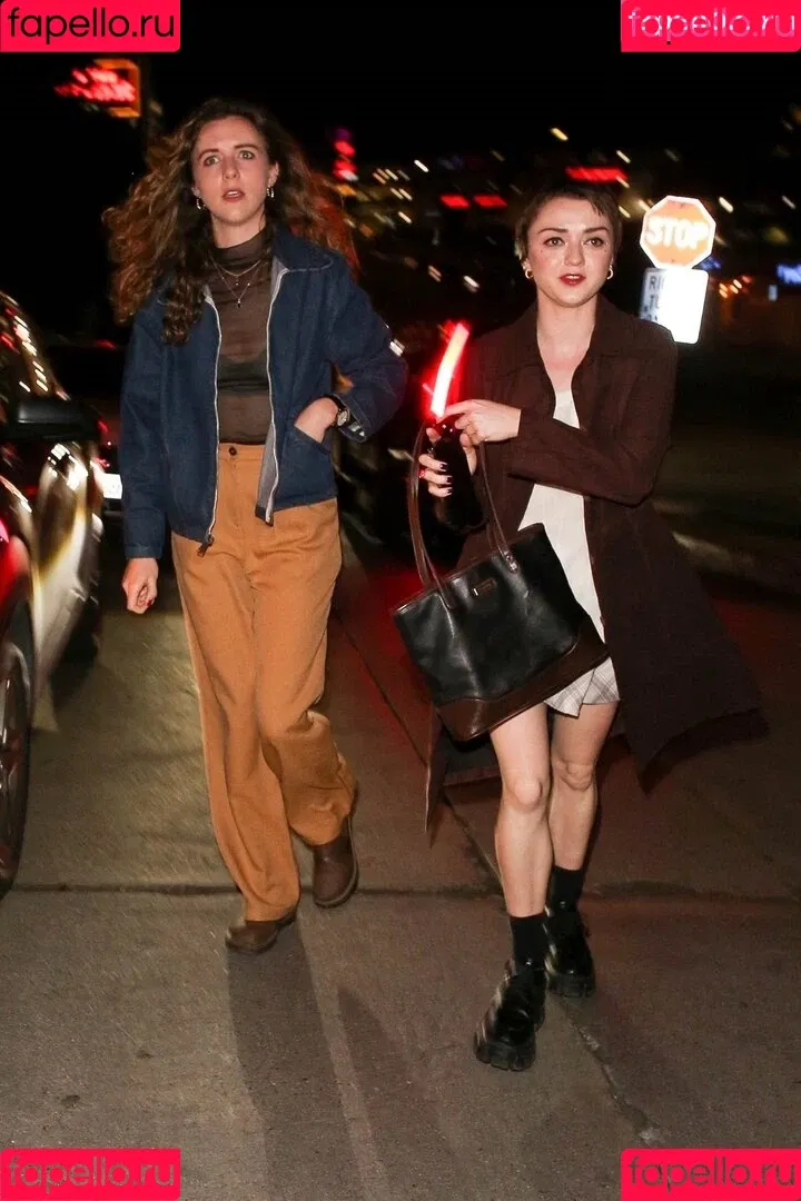 Maisie Williams Onlyfans Photo Gallery 