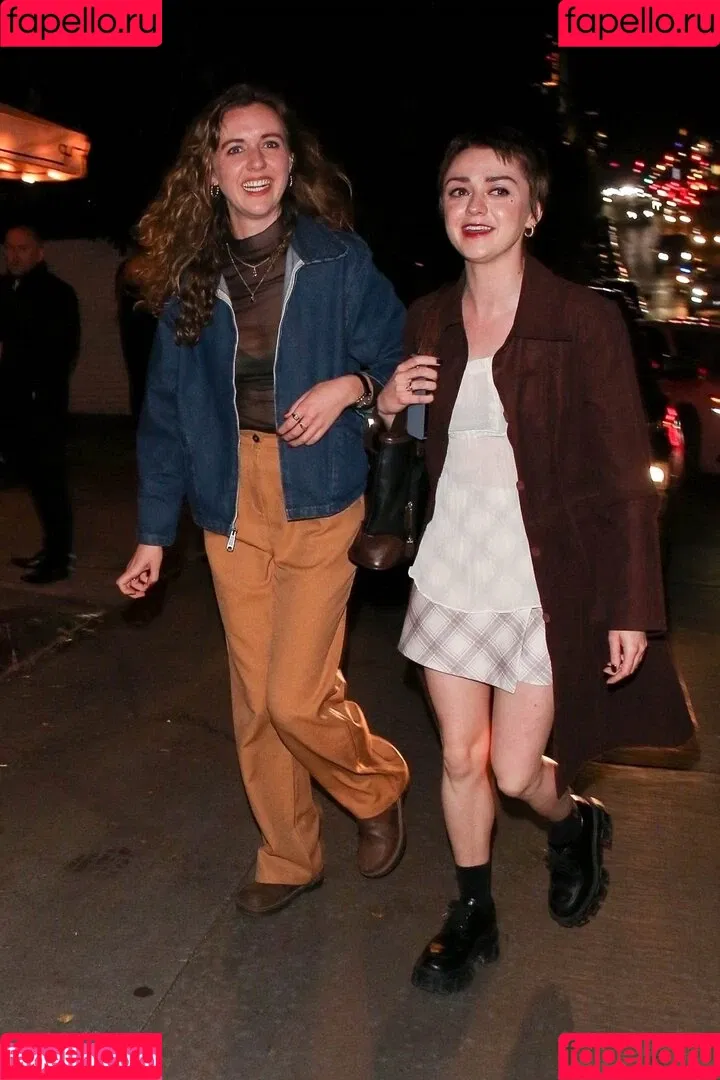 Maisie Williams Onlyfans Photo Gallery 
