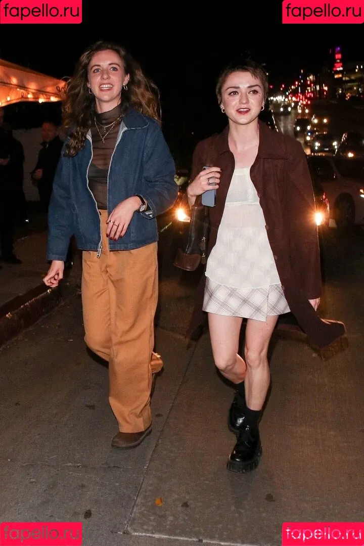 Maisie Williams Onlyfans Photo Gallery 