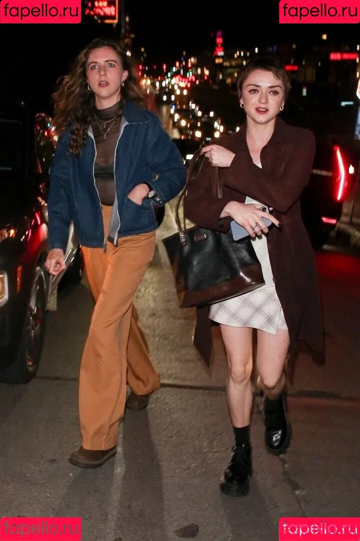 Maisie Williams Onlyfans Photo Gallery 