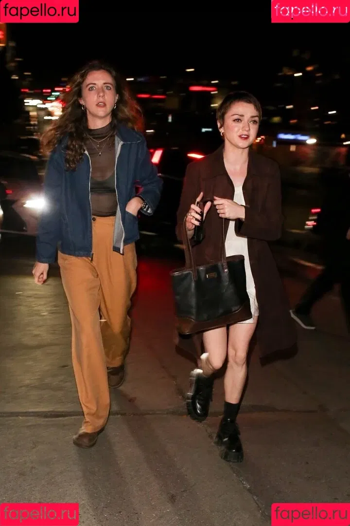 Maisie Williams Onlyfans Photo Gallery 