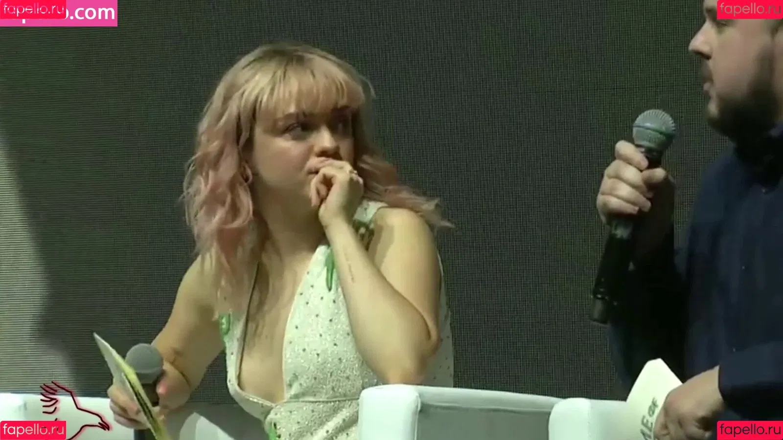 Maisie Williams Onlyfans Photo Gallery 