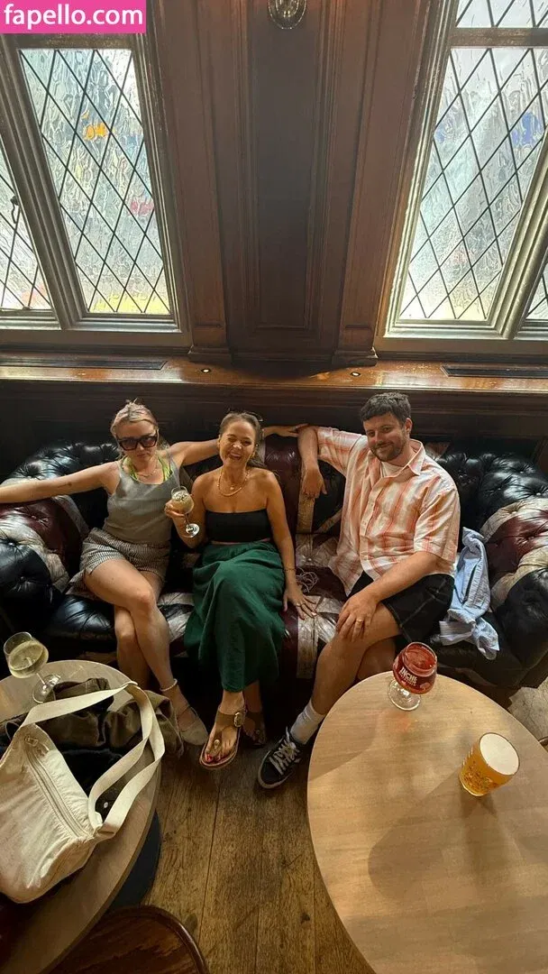 Maisie Williams Onlyfans Photo Gallery 