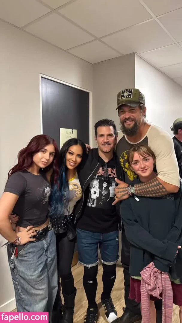 Maisie Williams Onlyfans Photo Gallery 