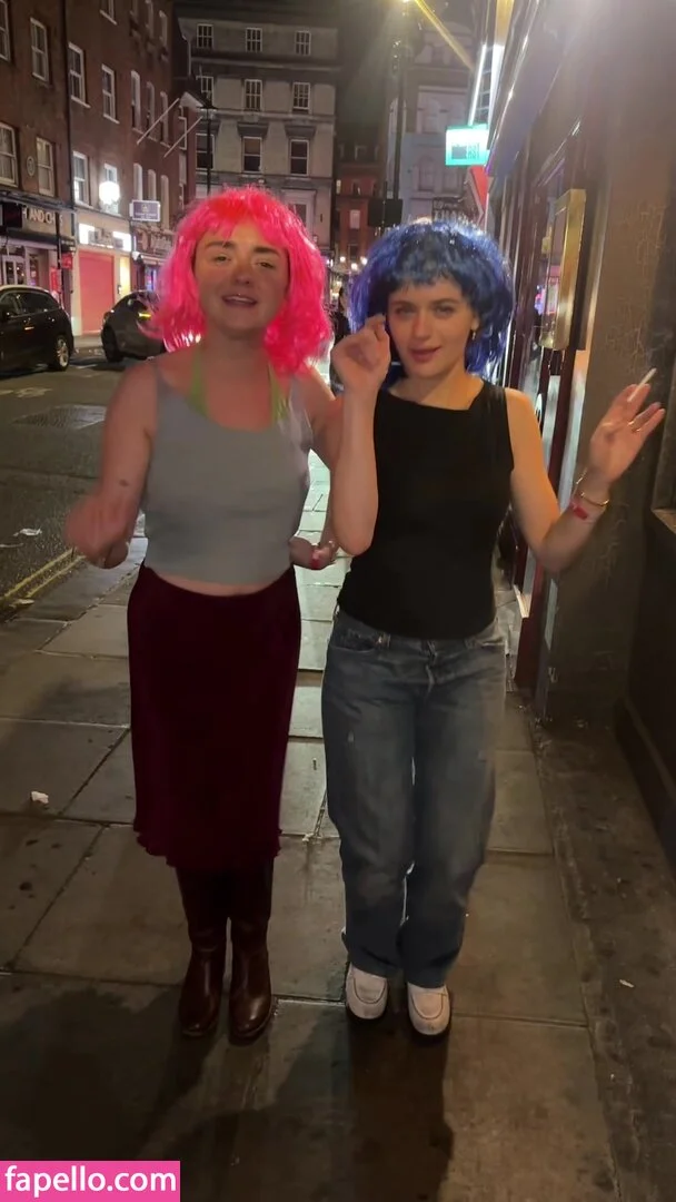 Maisie Williams Onlyfans Photo Gallery 