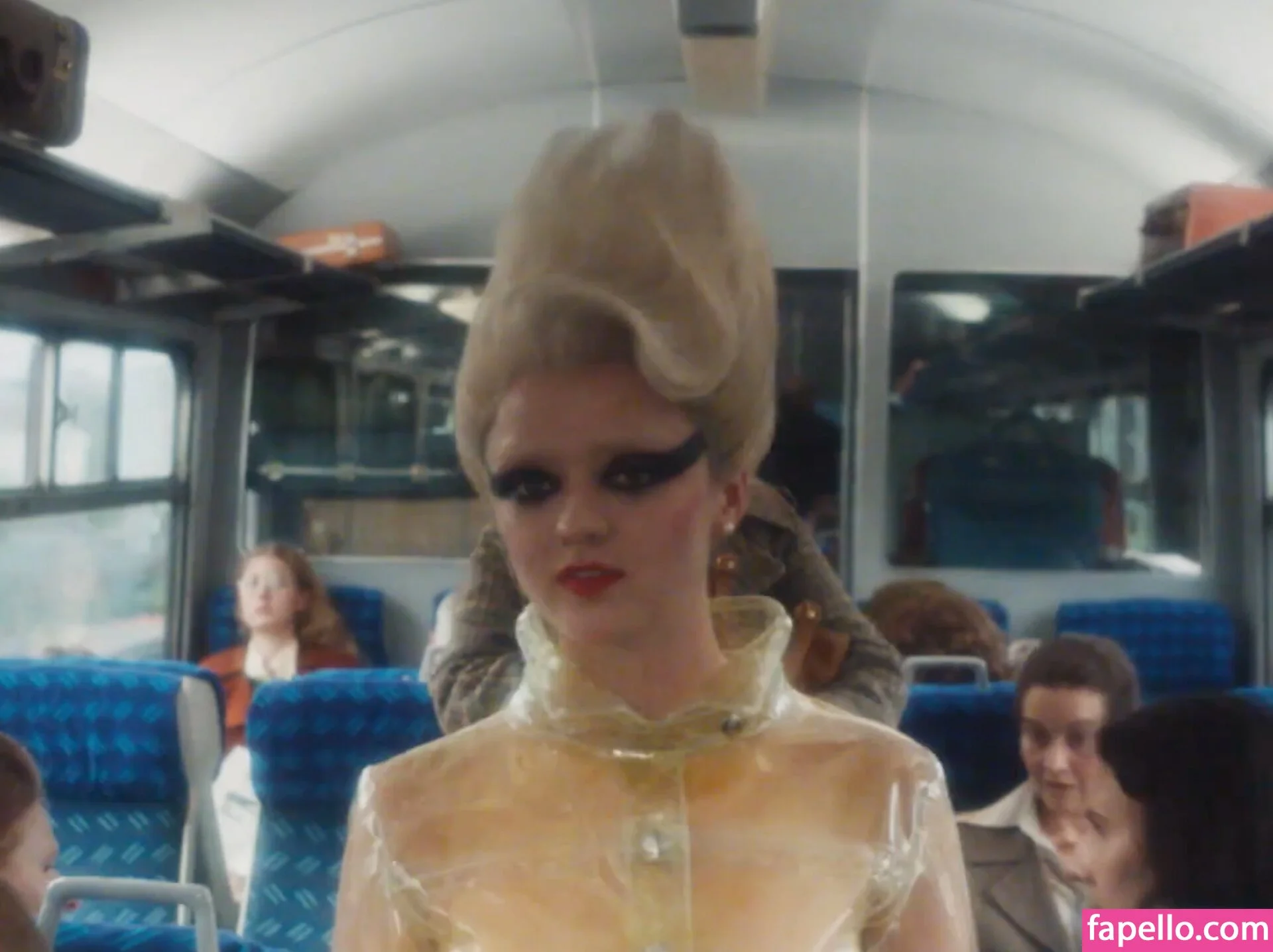 Maisie Williams Onlyfans Photo Gallery 