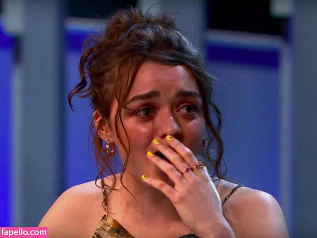 Maisie Williams Onlyfans Photo Gallery 