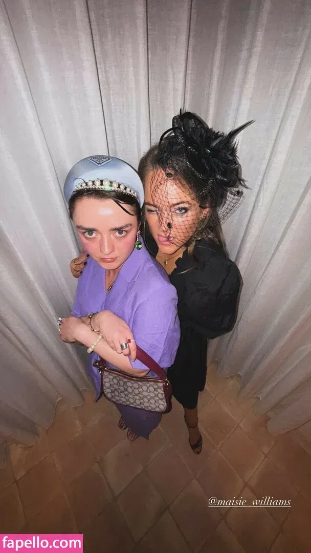 Maisie Williams Onlyfans Photo Gallery 