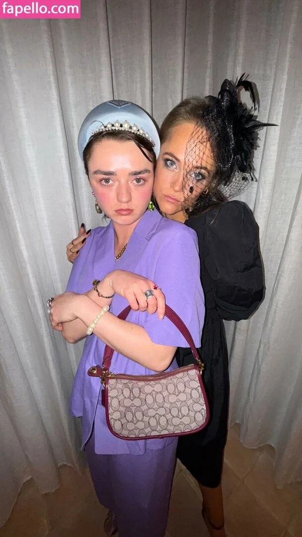 Maisie Williams Onlyfans Photo Gallery 