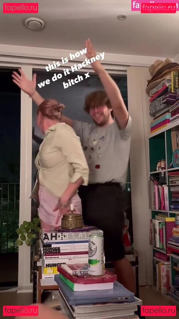 Maisie Williams Onlyfans Photo Gallery 