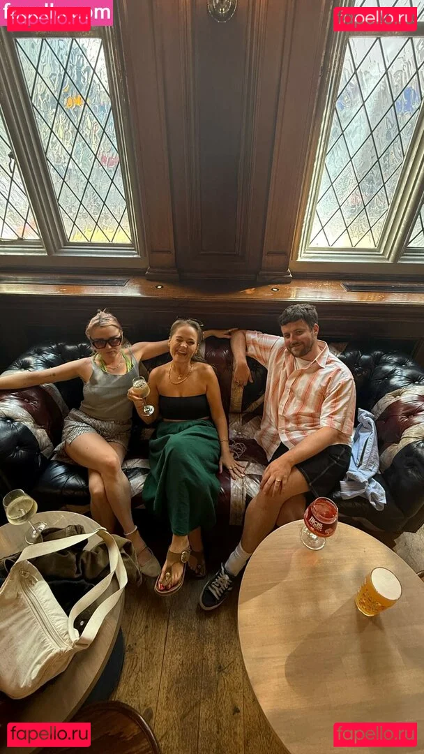 Maisie Williams Onlyfans Photo Gallery 