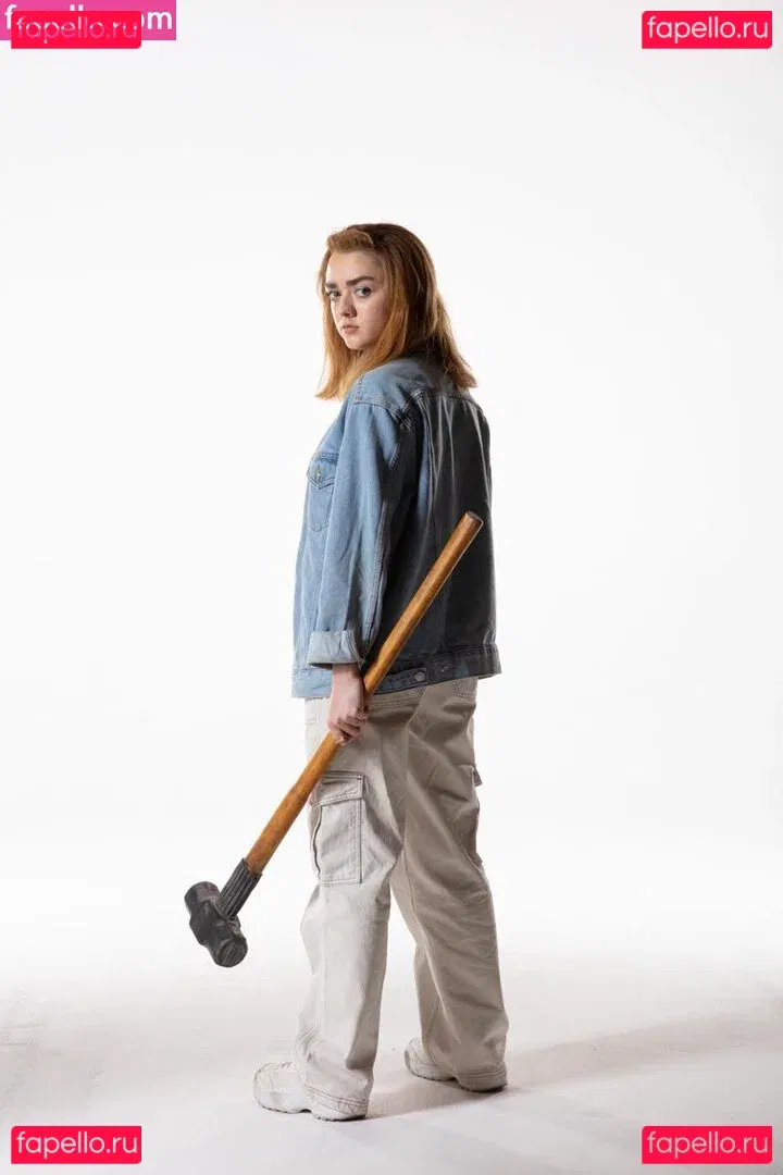 Maisie Williams Onlyfans Photo Gallery 