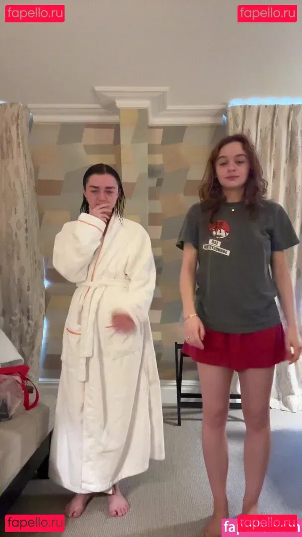 Maisie Williams Onlyfans Photo Gallery 