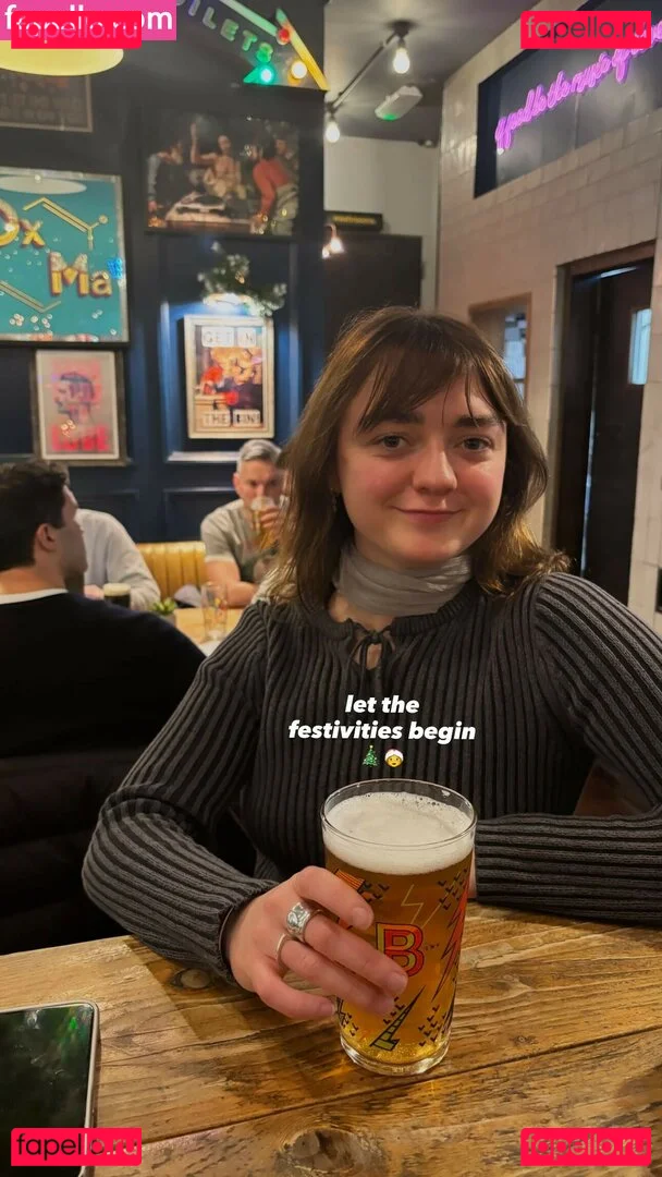 Maisie Williams Onlyfans Photo Gallery 