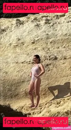 Maisie Williams Onlyfans Photo Gallery 