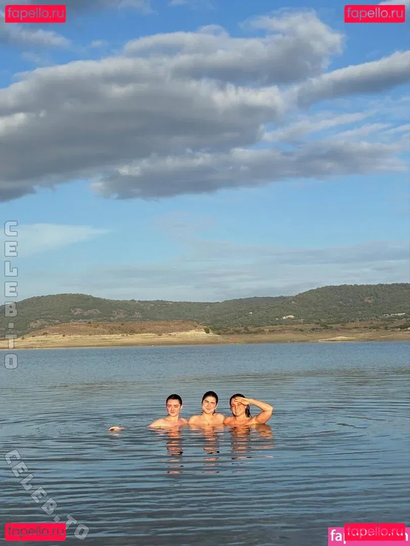 Maisie Williams Onlyfans Photo Gallery 