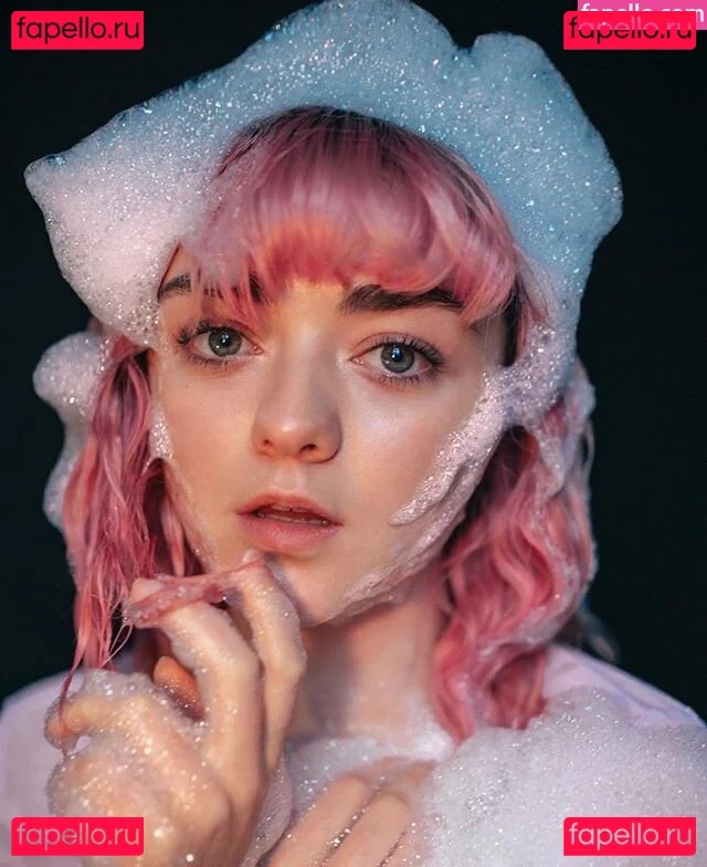 Maisie Williams Onlyfans Photo Gallery 