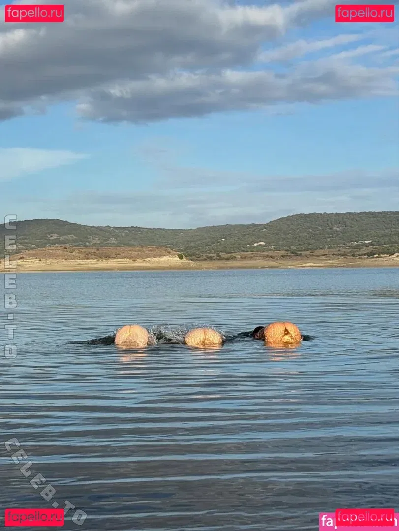 Maisie Williams Onlyfans Photo Gallery 