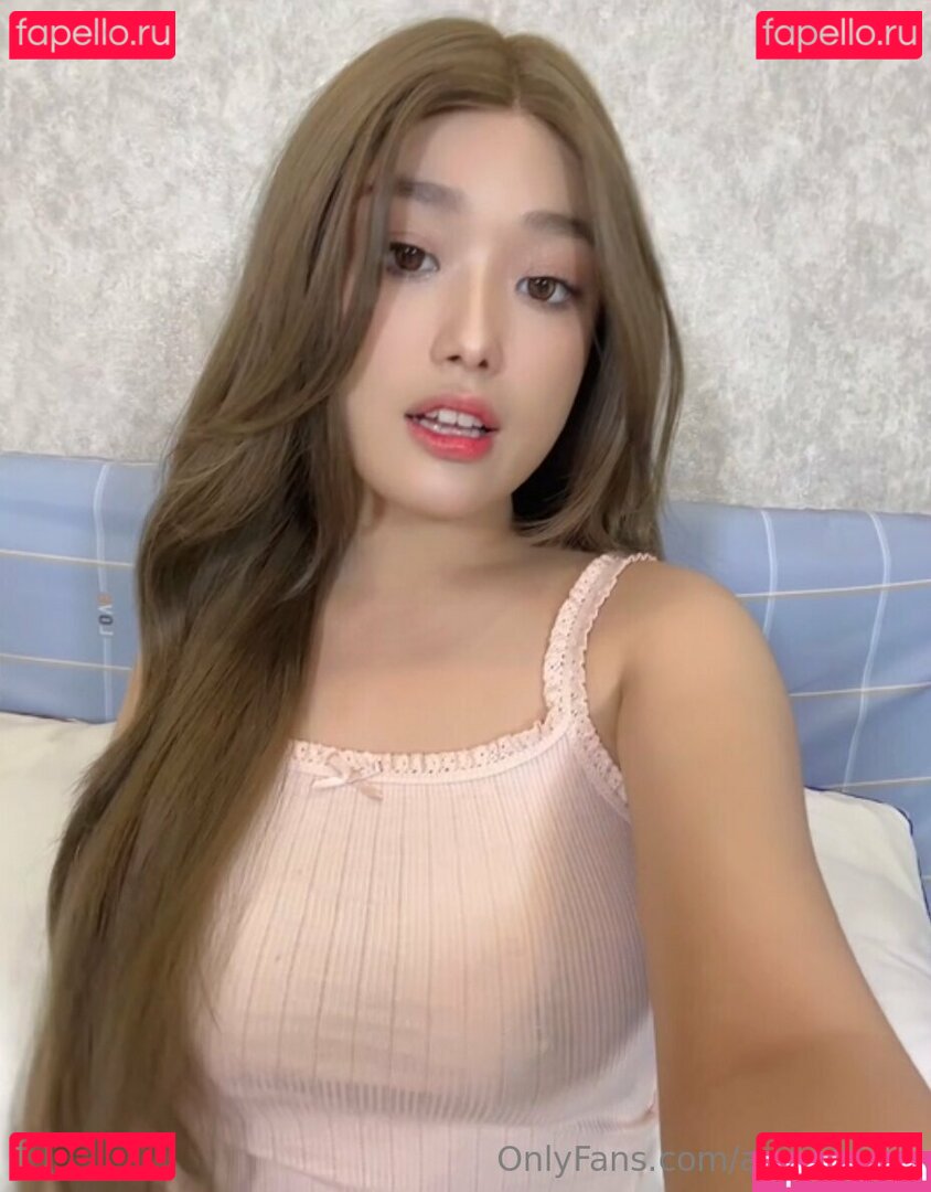 asami_oneechan / asamichan Onlyfans Photo Gallery 