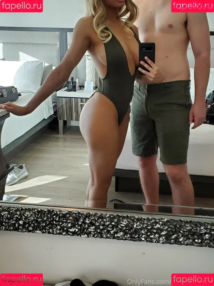 NotSoAmateur Onlyfans Photo Gallery 