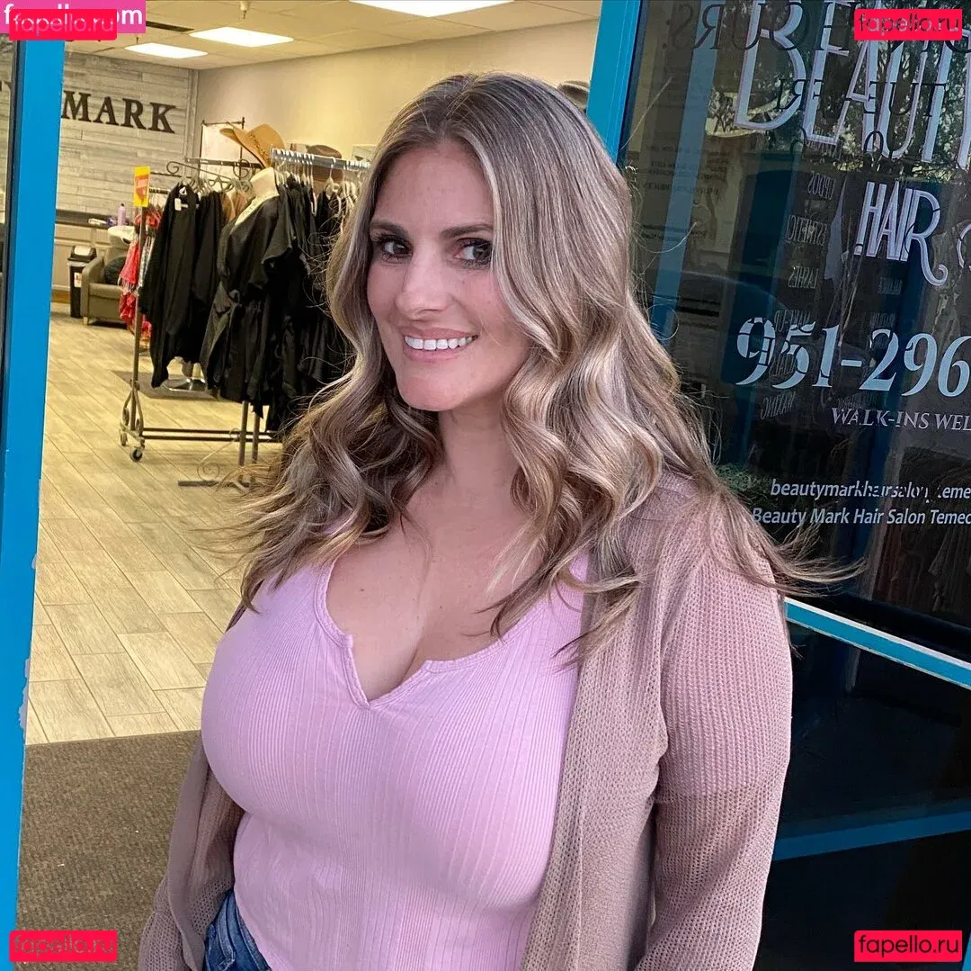 Blanca M Onlyfans Photo Gallery 