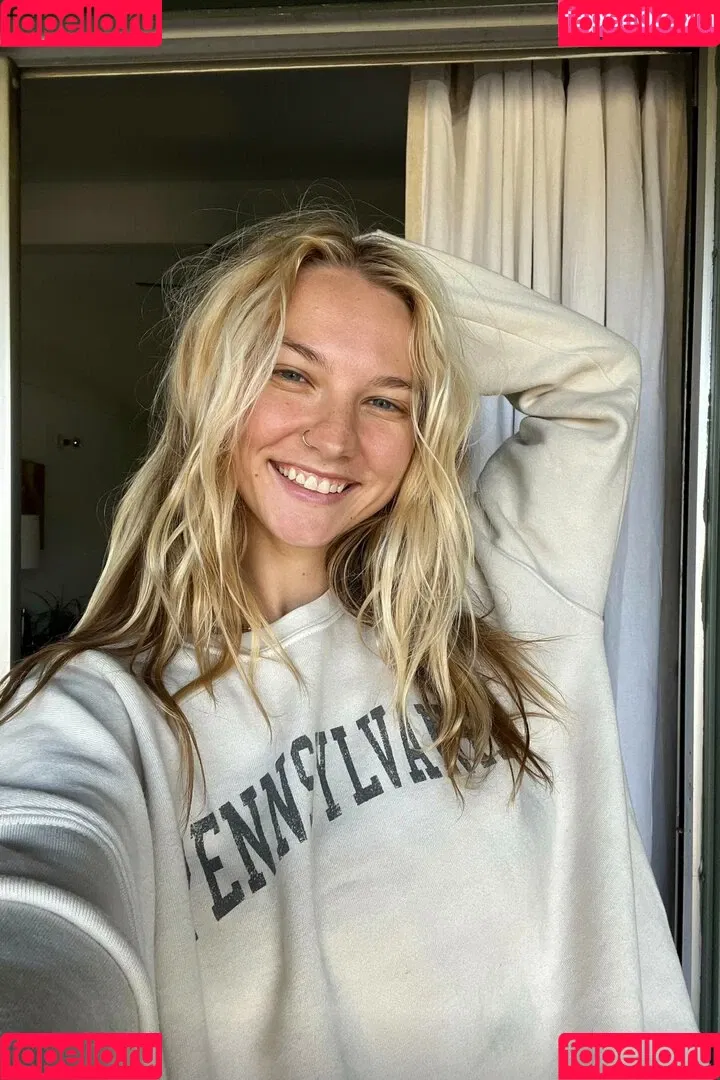 lilyivymfc Onlyfans Photo Gallery 