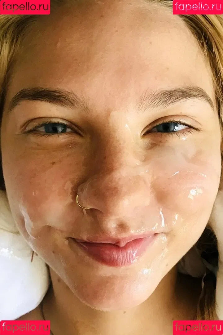 lilyivymfc Onlyfans Photo Gallery 