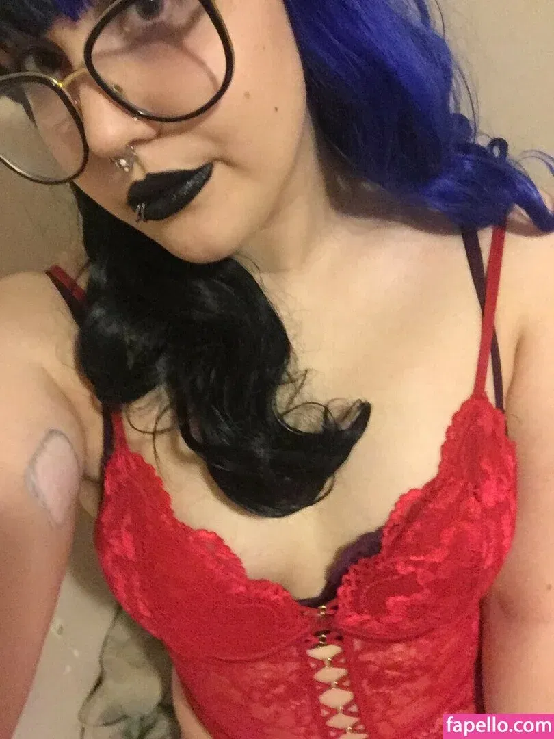 lilyivymfc Onlyfans Photo Gallery 