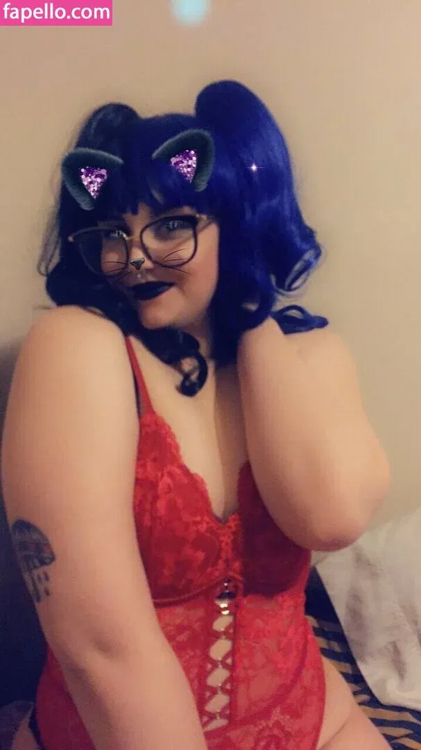 lilyivymfc Onlyfans Photo Gallery 