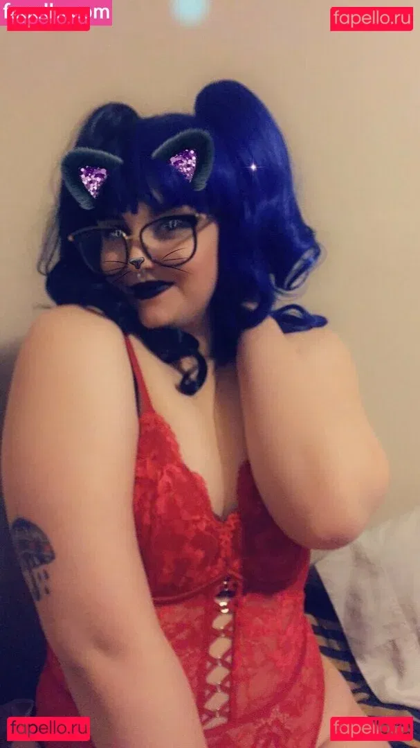 lilyivymfc Onlyfans Photo Gallery 