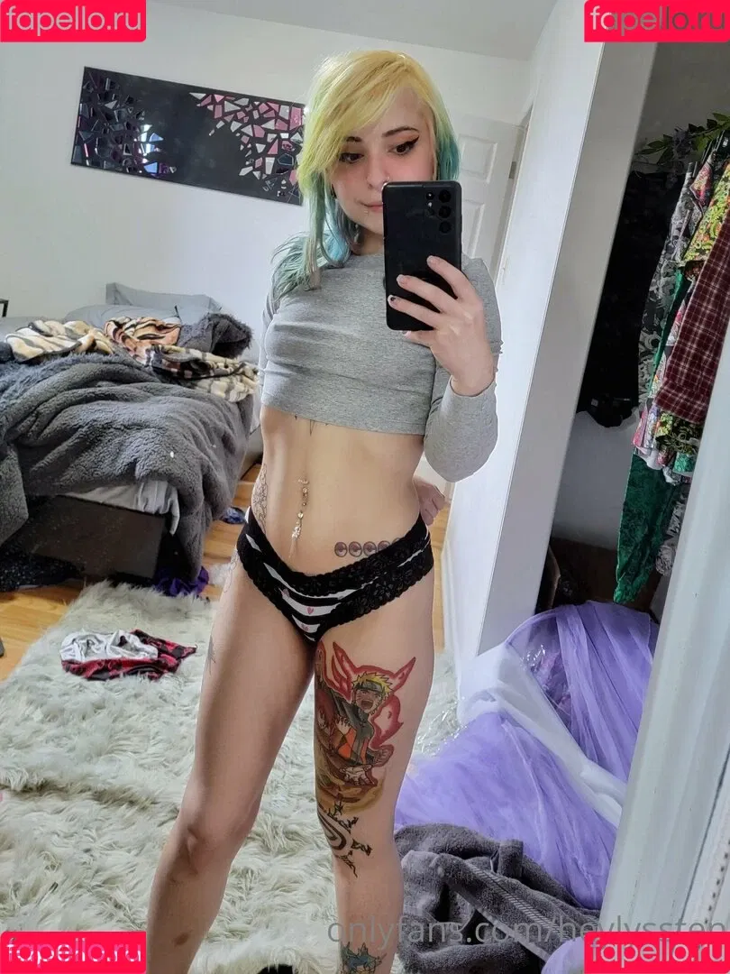 HeyLyssten Onlyfans Photo Gallery 