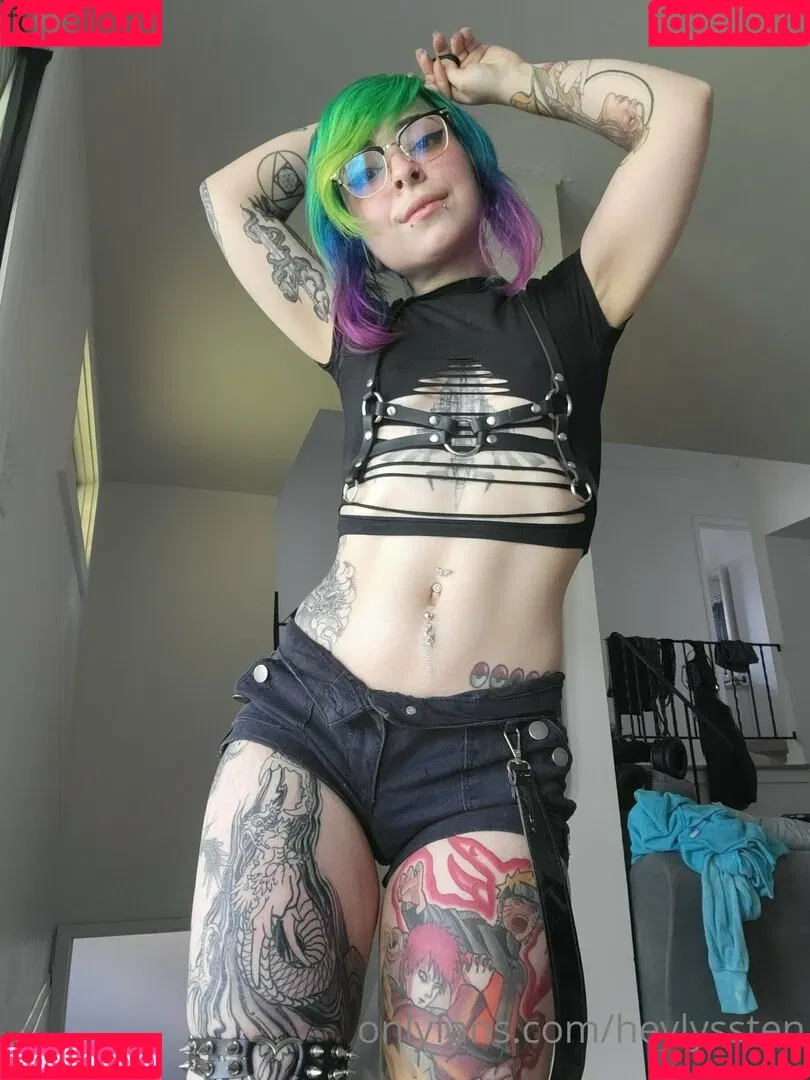 HeyLyssten Onlyfans Photo Gallery 