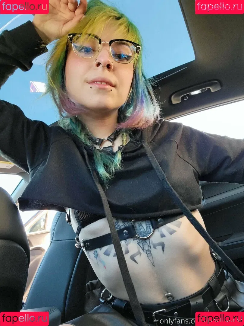 HeyLyssten Onlyfans Photo Gallery 