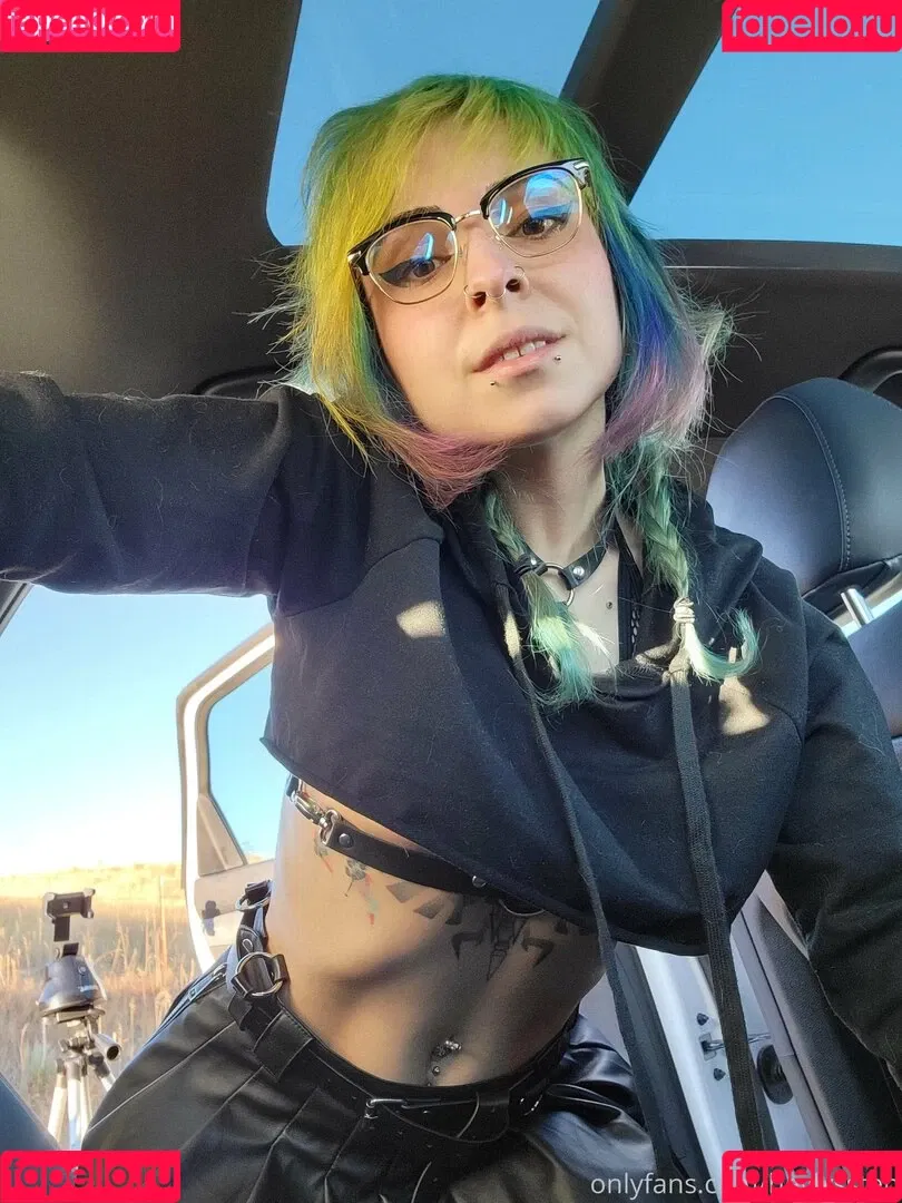 HeyLyssten Onlyfans Photo Gallery 