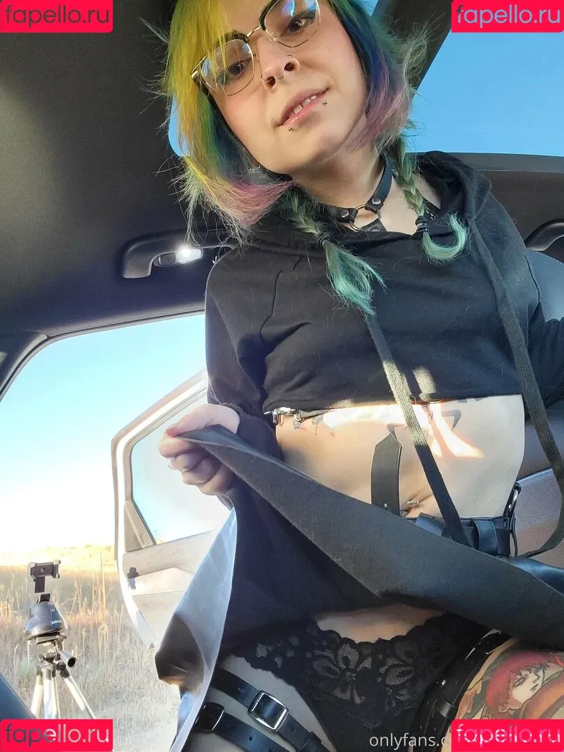 HeyLyssten Onlyfans Photo Gallery 