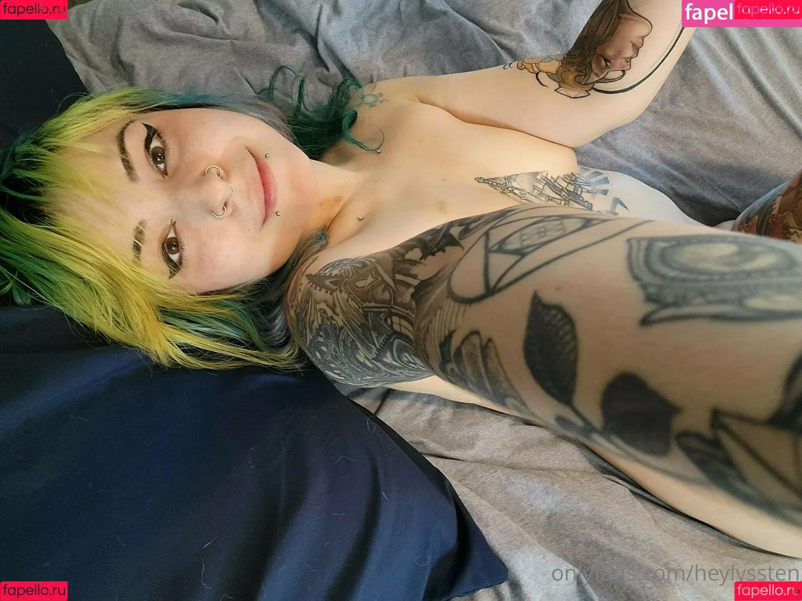 HeyLyssten Onlyfans Photo Gallery 