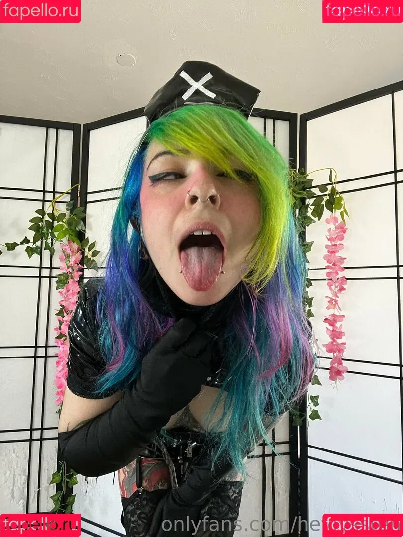 HeyLyssten Onlyfans Photo Gallery 