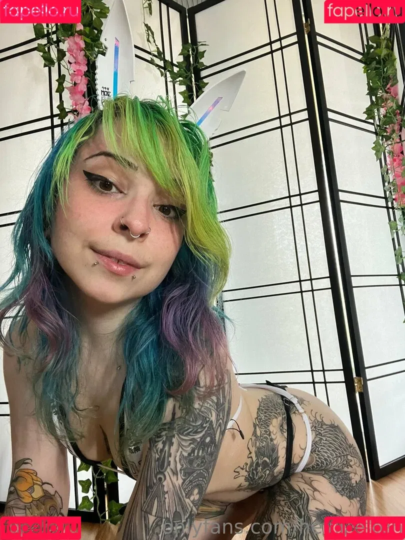 HeyLyssten Onlyfans Photo Gallery 